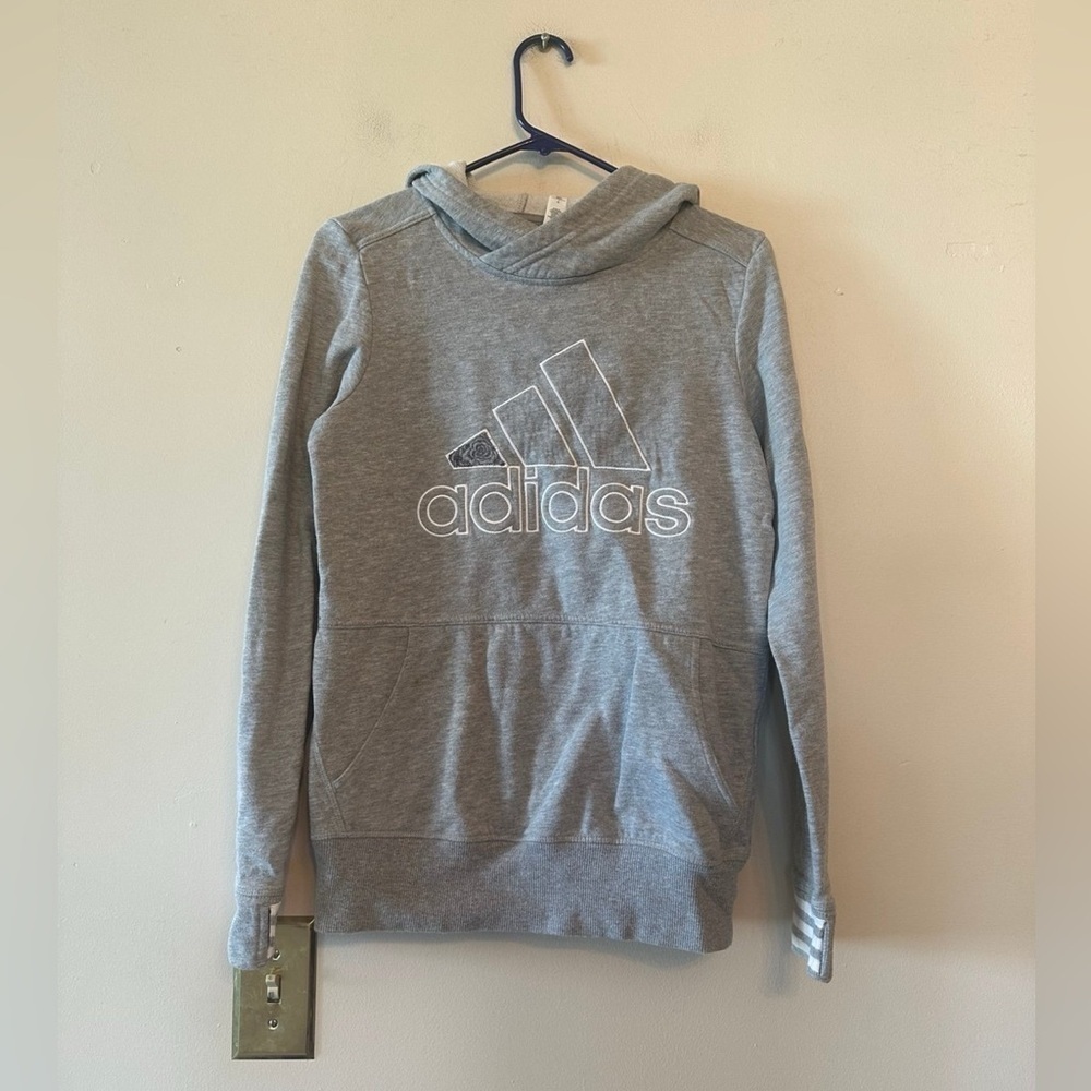 Women’s Adidas hoodie pullover xs